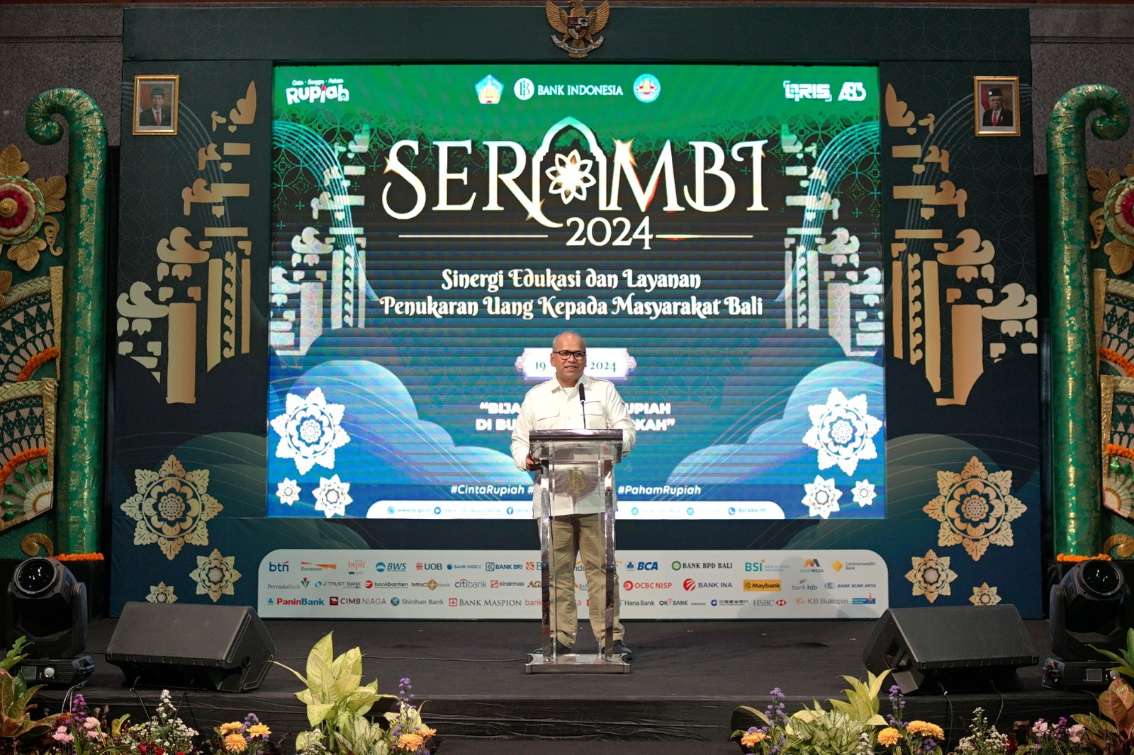 LAYANAN BERSAMA: Kepala Perwakilan Bank Indonesia Provinsi Bali, Erwin Soeratmadja saat mengumumkan dimulainya penukaran uang tunai menyambut ramadhan dan Idul Fitri 2024.