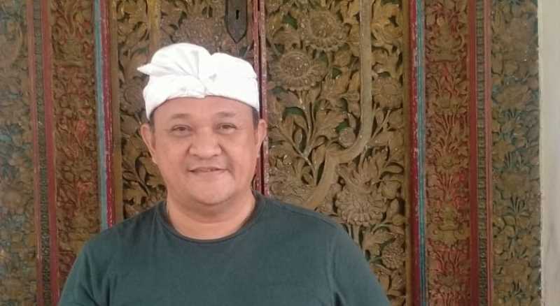 LIHAT PERKEMBANGAN : Anak Agung Ngurah Panji Astika tokoh Puri Anom Tabanan. (juliadi/radar bali)