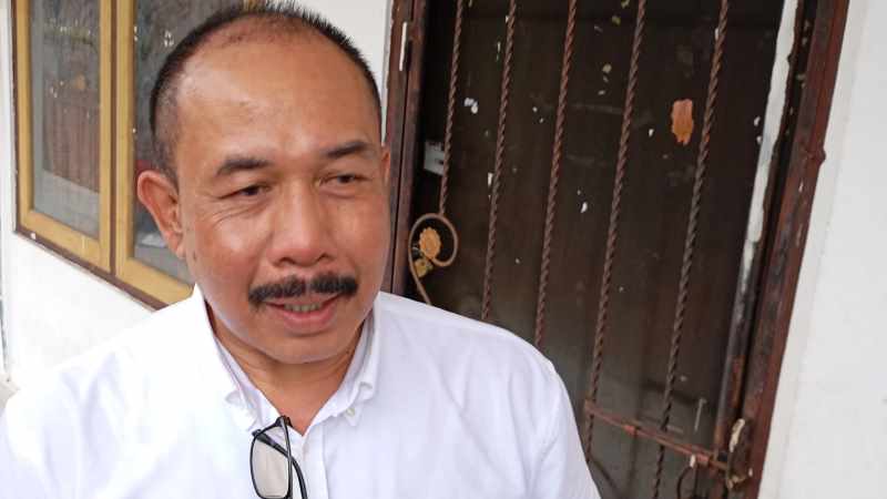 PASRAHKAN KEBIJAKAN PARTAI : Meski masuk bursa Pilkada Buleleng 2024, Dokter Caput menyerahkan sepenuhnya kepada mekanisme partai. (francelino junior/radar bali)