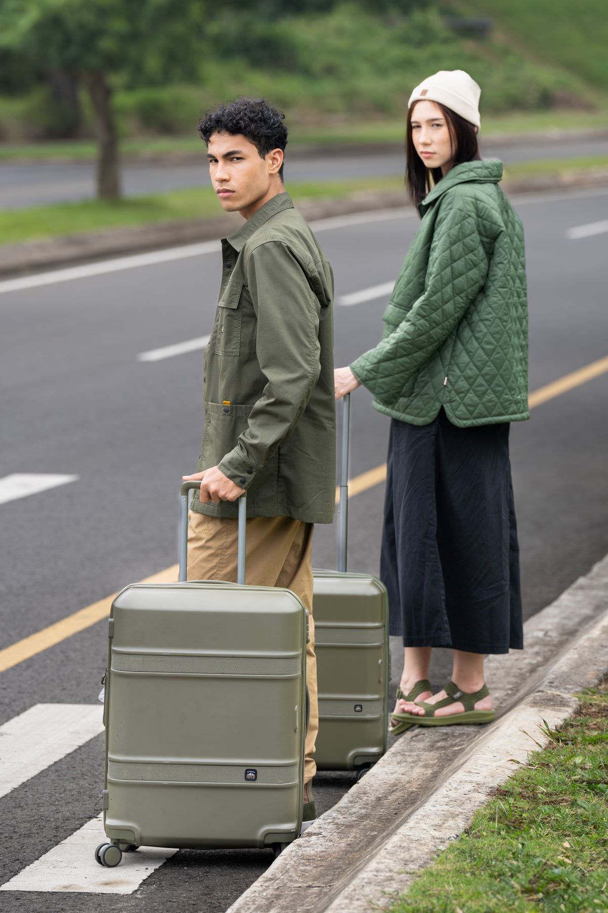 ELEGAN: Koper EIGER Safar Luggage Baggage