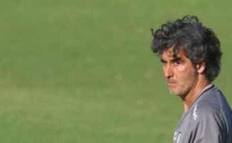 SIAP TANDING HABIS -HABISAN : Stefano &ldquo;Teco&rdquo; Cugurra. (miftahuddin.m halim)