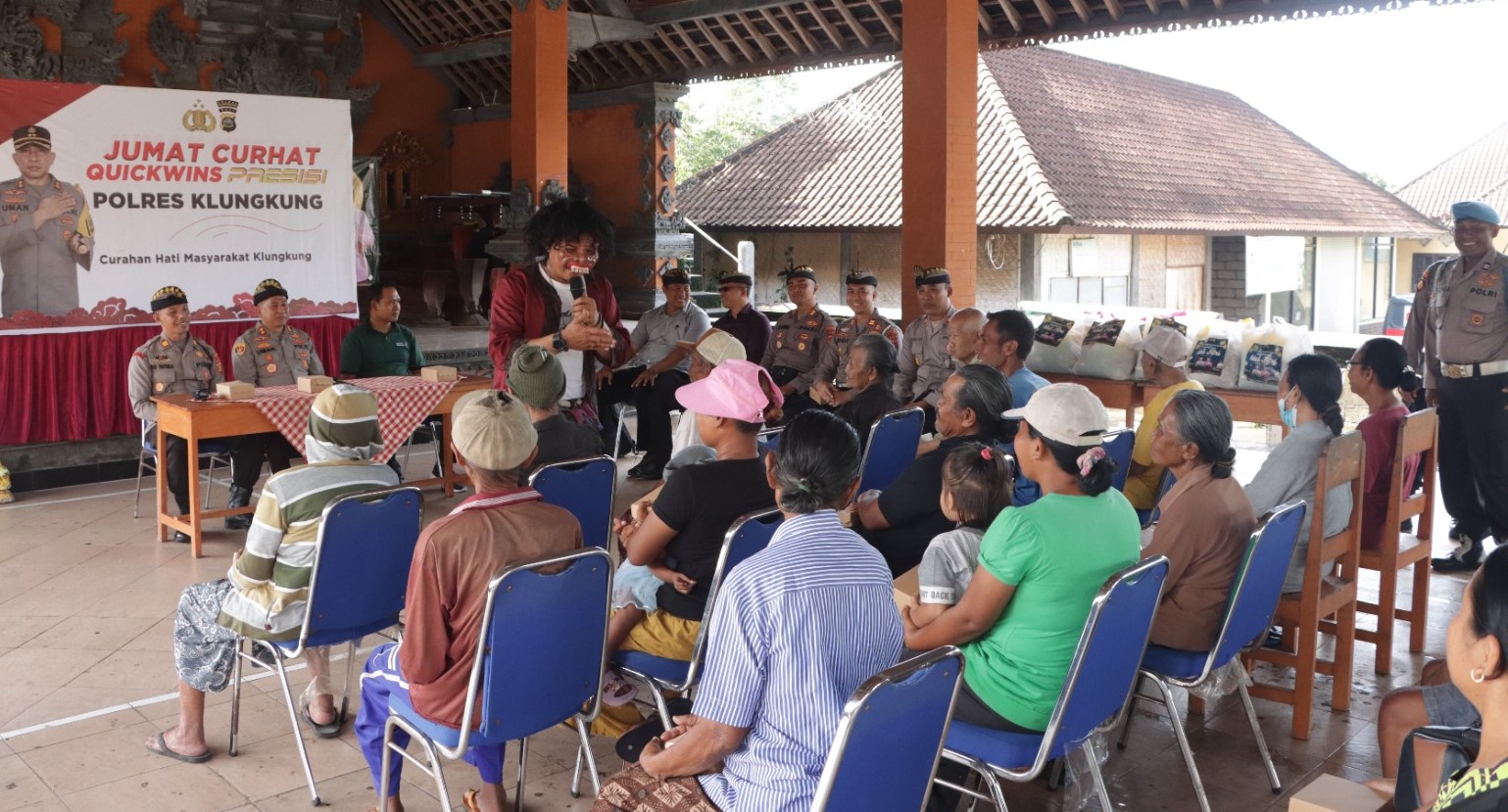 PRESISI: Program Jumat Curhat berlokasi di Balai Desa Aan Kecamatan Banjarangkan, Jumat (19/4)
