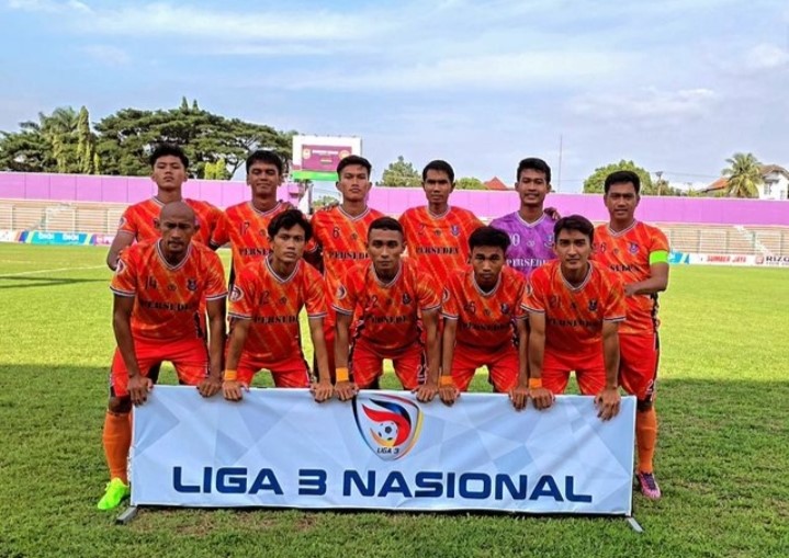 TANTANGAN TERJAL: Tim Perseden Denpasar harus berjuangn hidup mati agar bisa lolos ke tiga besar nasional