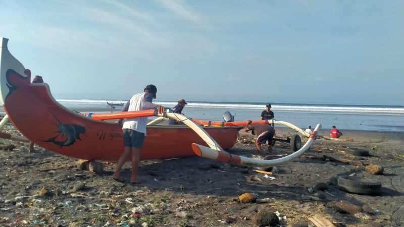 JADI DESA PERCONTOHAN : Suasana Desa Sudimara, Kecamatan Tabanan yang mayoritas masyarakat bekerja sebagai nelayan. (juliadi/radar bali)