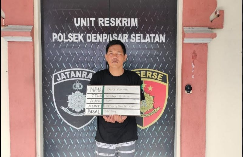AKSI NEKAT: Sandi Kurnia nekat curi tas di jok mobil karena tak punya ongkos pulang kampung.