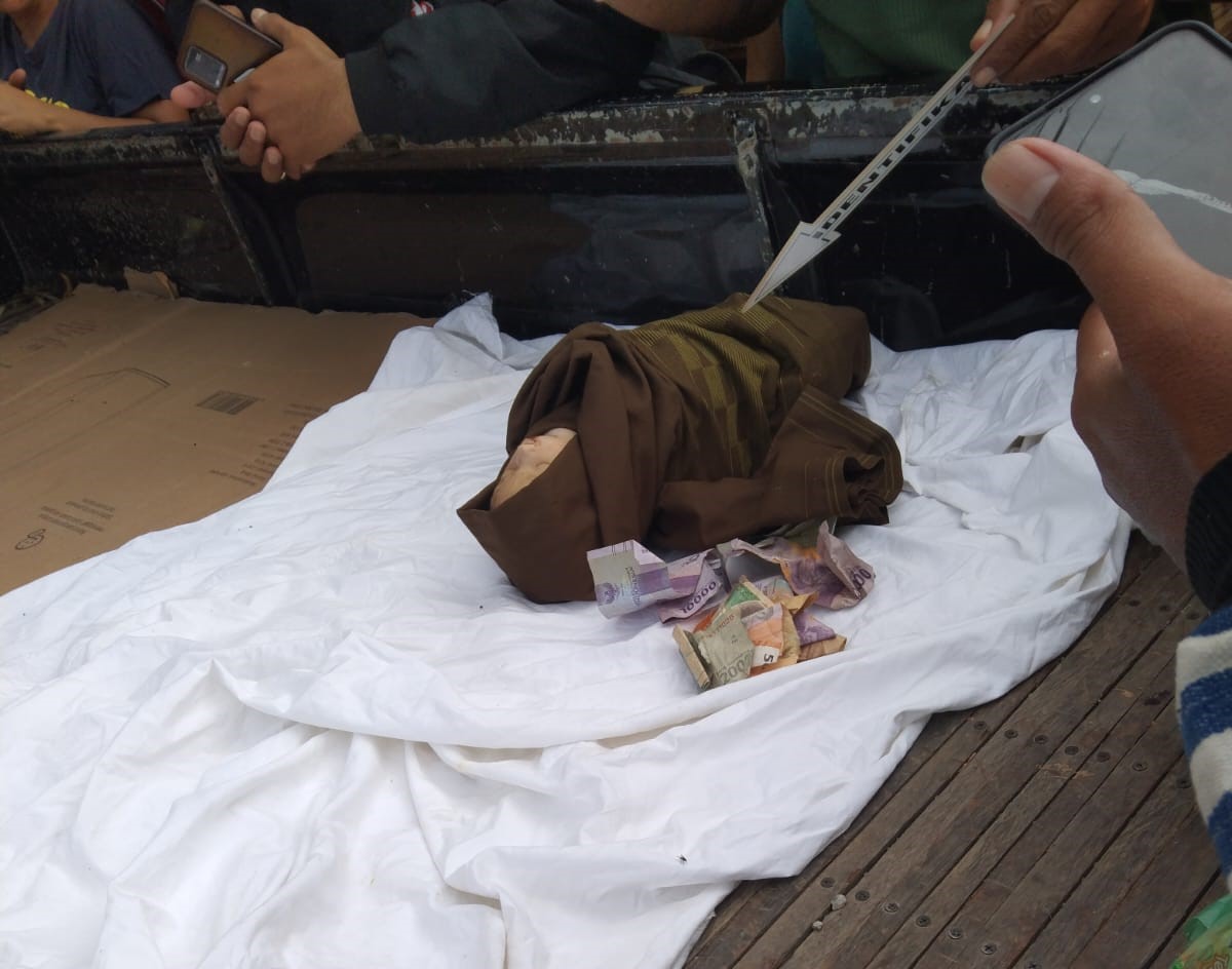 MISTERIUS: Bayi berjenis kelamin laki-laki diberi nama Hamzah Harim ditemukan tak bernyawa di bak pickup kawasan Padangsambian Kelod Denpasar (10/5/2024)