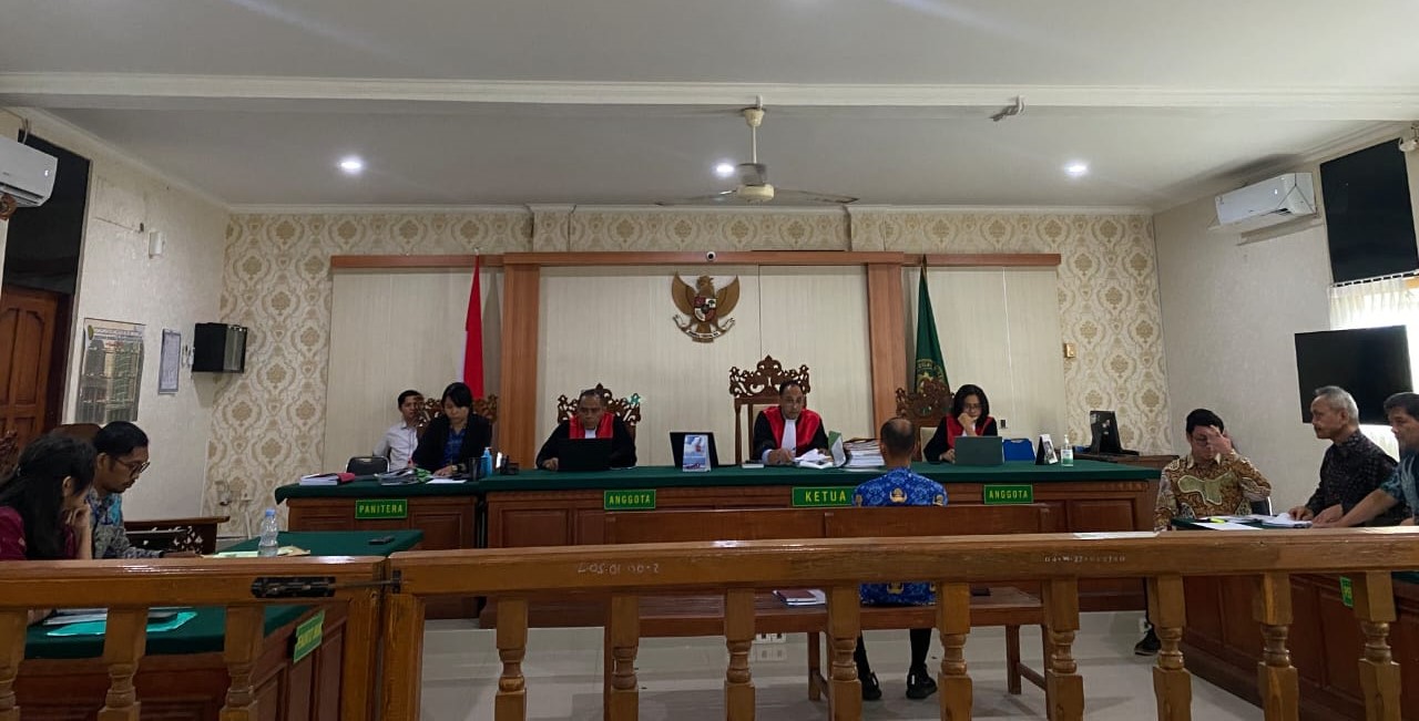MENGUNTUNGKAN: Sidang lanjutan yang hadirkan saksi dari pihak BTID malah untungkan Hajah Maisaroh