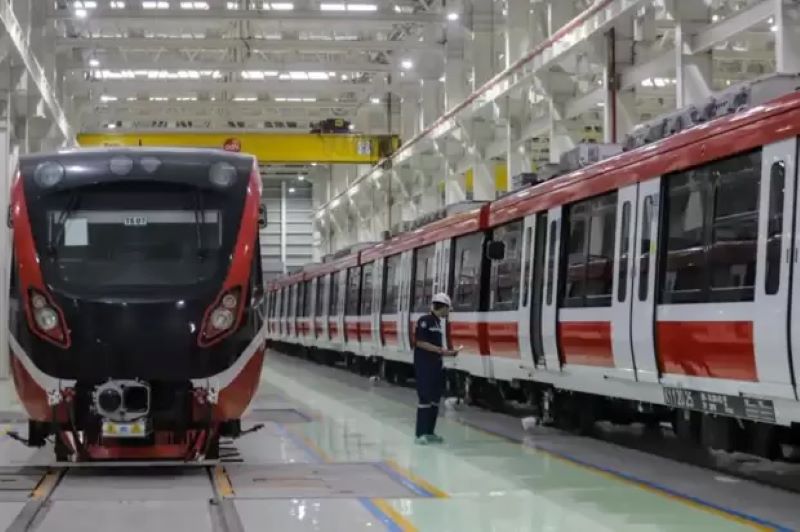 SOLUSI TRANSPORTASI: Contoh kereta bawah tanah yang beroperasi di Tiongkok