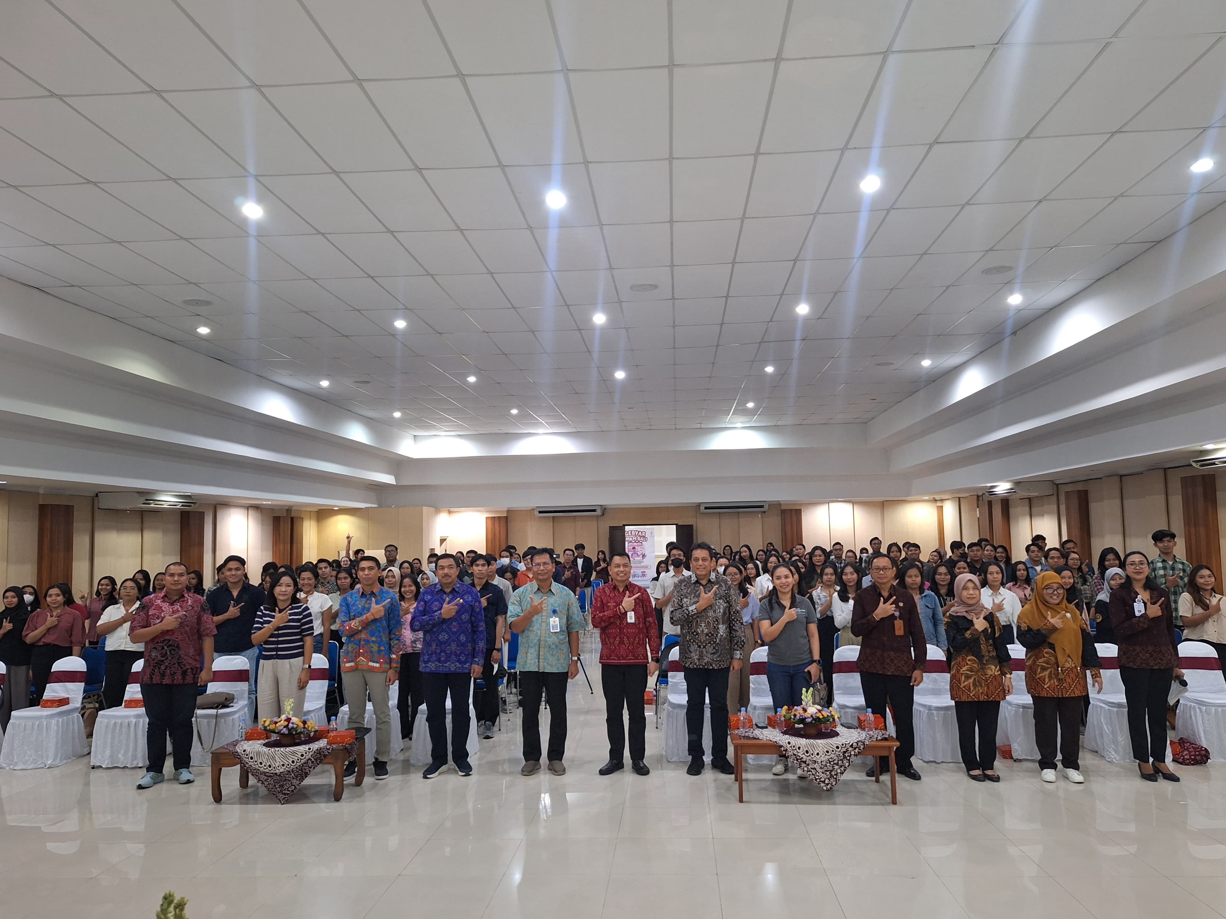 Sosialisasi Calon ASN (CASN) BPOM serta Sosialisasi BPOM Campus Wellness di Gedung Agrokompleks Universitas Udayana, Kampus Sudirman, Denpasar, kemarin (14/6).