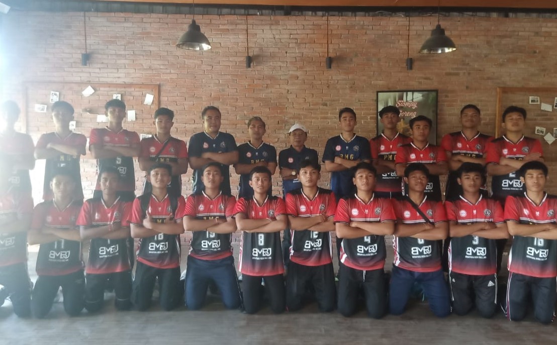 TAMBAH JAM TERRBANG: Tim Voli Bimantara Karangasem mengikuti kejurnas voli di Jogjakarta 23-30 Juni 2024.