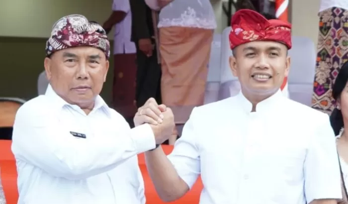 BERPASANGAN LAGI: Bupati dan Wakil bupati Jembrana Tamba - Ipat akan dipertahankan di periode kedua.