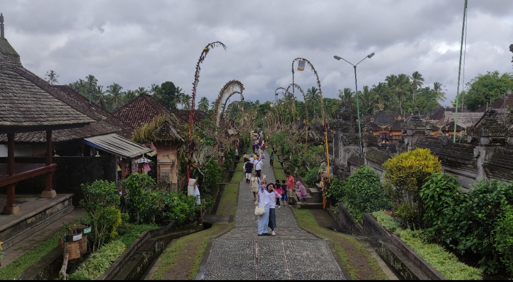 MASA LIBURAN: Obyek wisata Penglipuran ramai kunjungan saat liburan sekolah