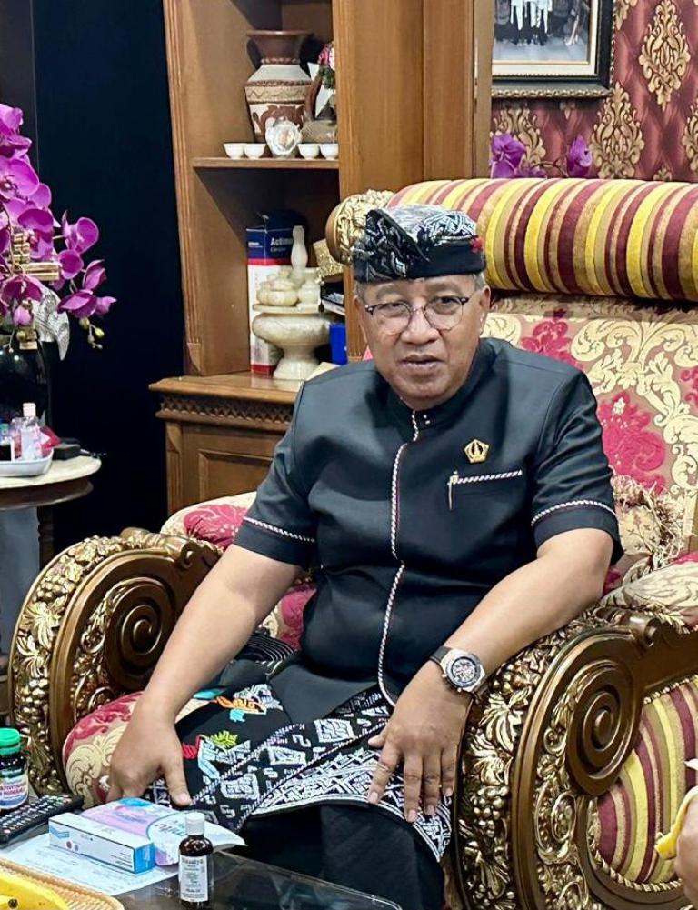 Sekretaris DPC PDIP Badung, Putu Parwata