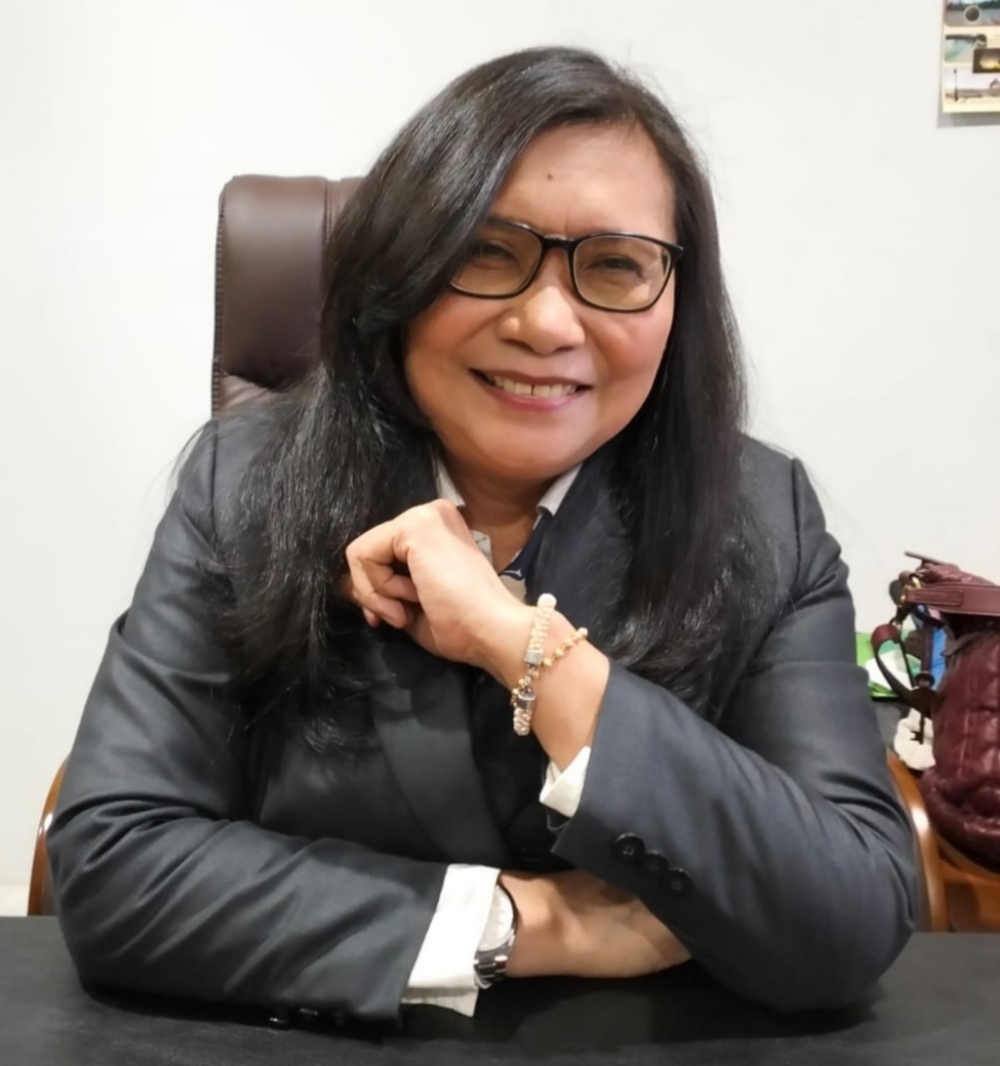 APRESIASI PUTUSAN: Kuasa Hukum Penggugat Siti Sapurah, SH. (Radar Bali Photo)