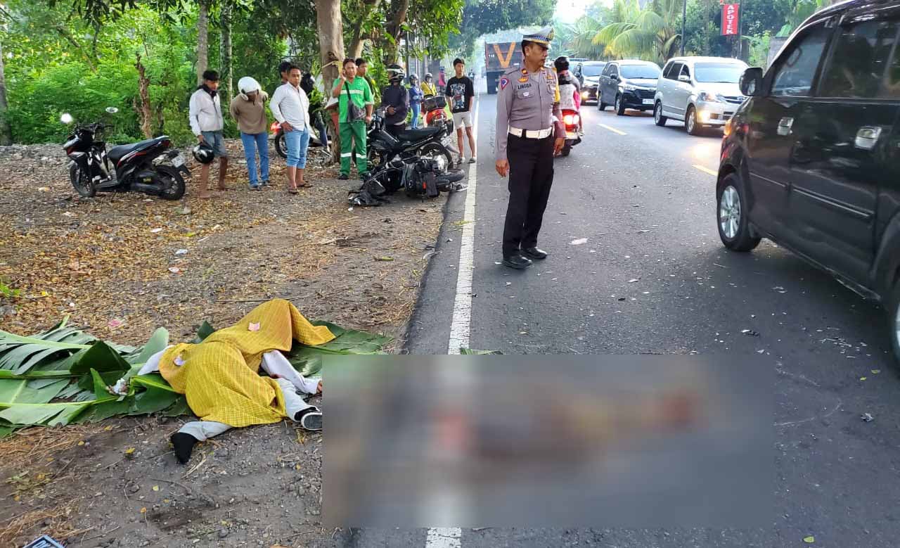 GELAR OLAH TKP :  Polisi melakukan olah TKP di jalan raya Amlapura-Denpasar, tepatnya di Banjar Dinas Pengalon, Desa Antiga Kelod, Kecamatan Manggis, Karangasem, Sabtu (10/8/2024). (Istimewa)