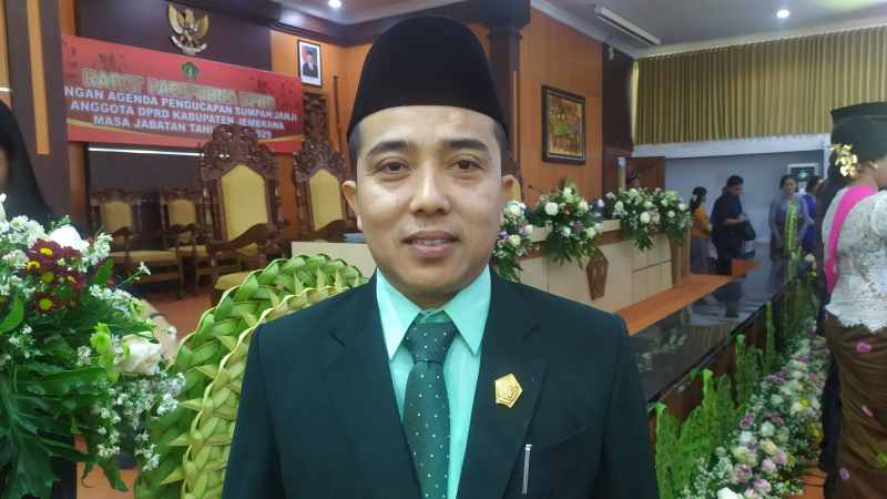KOMPAK DEMI FRAKSI : Muhammad Yunus, Ketua DPC PKB Jembrana. (foto: m.basir/radar bali)