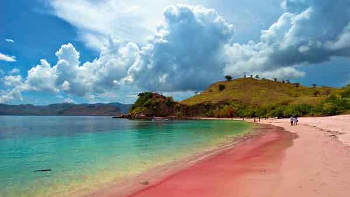 Pantai Merah Kepulauan Nias