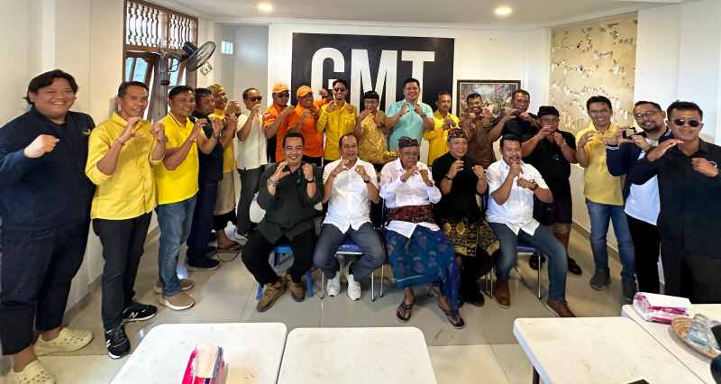 KONSOLIDASI : Sejumlah pengurus partai pengusung dan pendukung paket GP saat melakukan konsolidasi pada Sabtu (31/8/2024).(Istimewa)