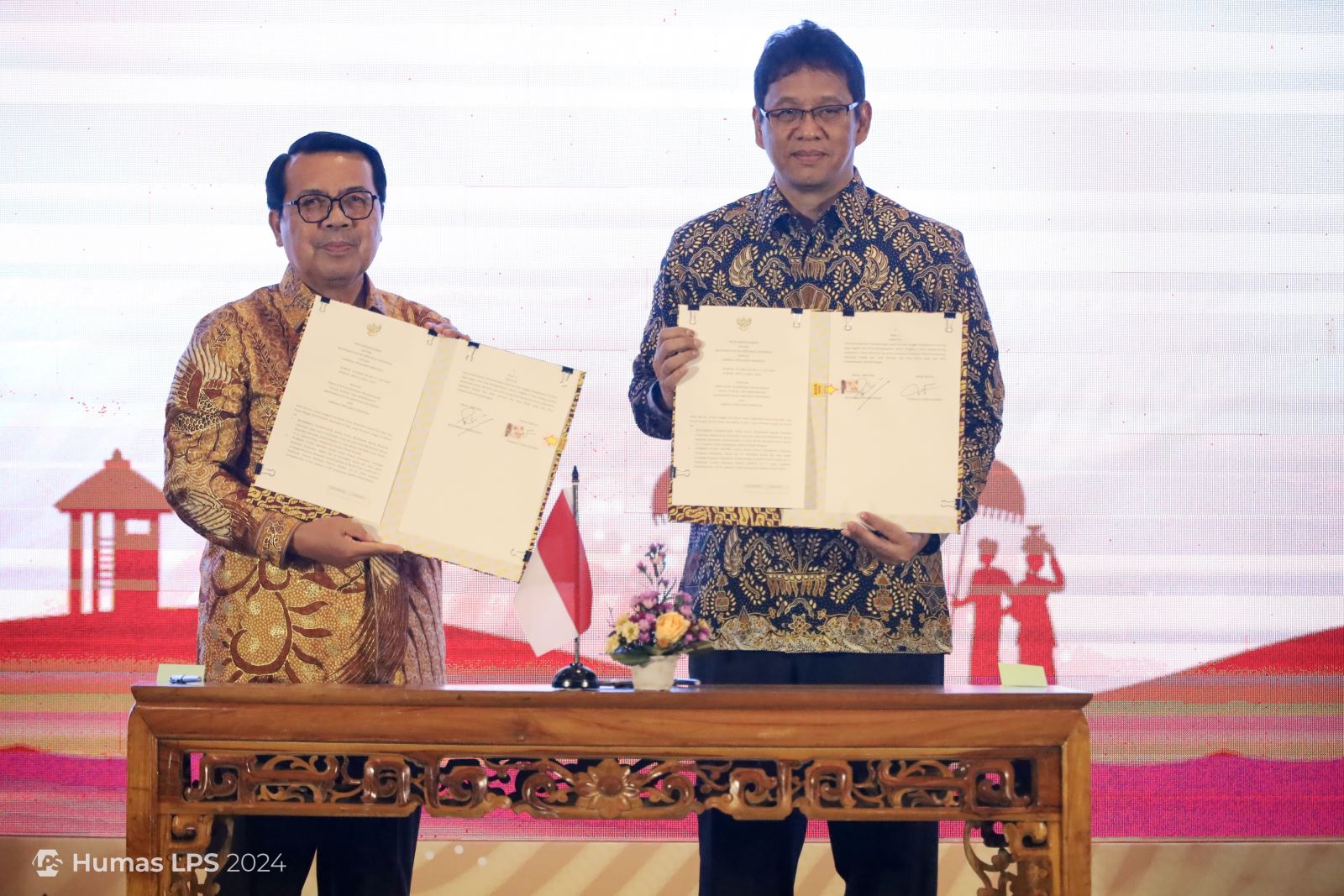 NOTA KESEPAHAMAN: Ketua Dewan Komisioner LPS, Purbaya Yudhi Sadewa dan Ketua Mahkamah Agung Republik Indonesia, Prof. Dr. H. Muhammad Syarifuddin saat MoU LPS-MA di Pecatu Bali Jumat (20/9/2024).