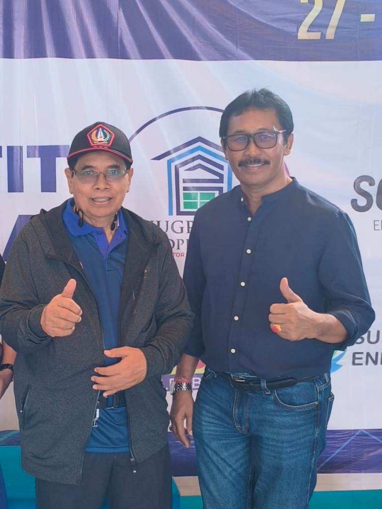 Ketua Umum KONI Badung Made Nariana (kiri) dan Sekretaris KONI Badung Made Sutama (kanan)