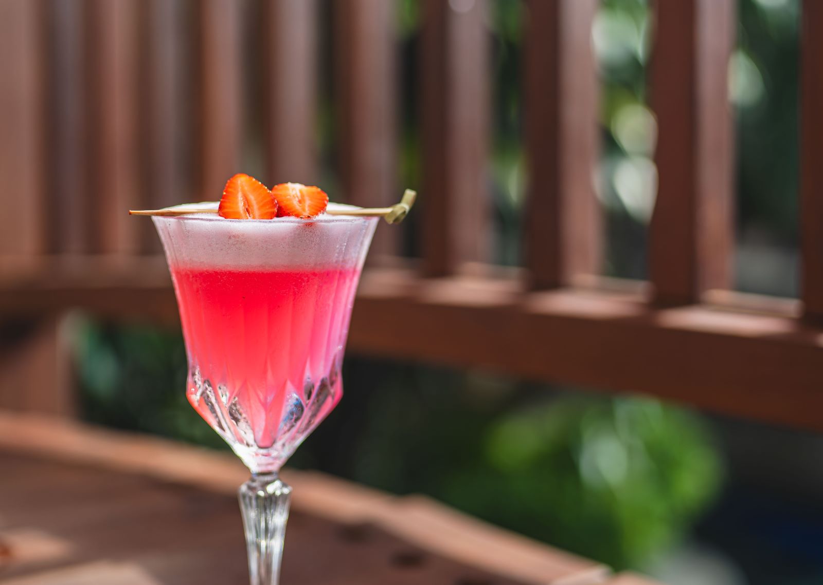 MEMIKAT: Salah satu sajian minuman spesial bernama "Pink Lady" di Holiday inn Resort Nusa Dua