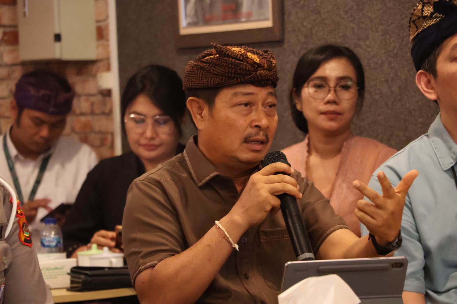 TINGKATKAN PENDAPATAN:  Pemprov Bali kembali memberlakukan pemutihan pajak kendaraan