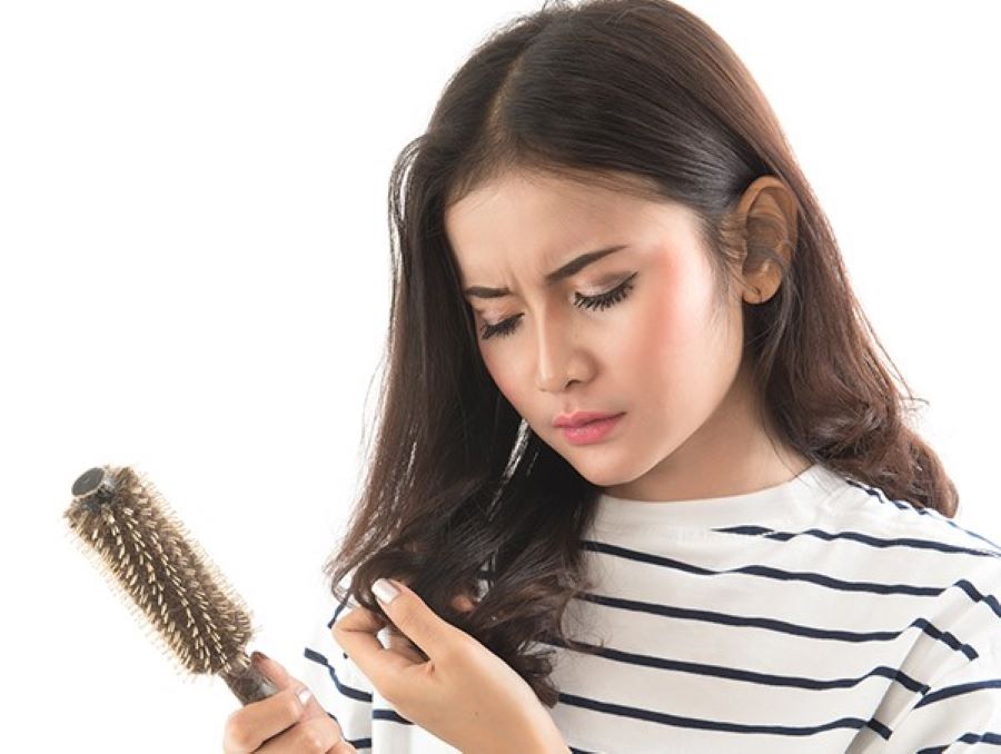 Ilustrasi tips merawat rambut yang baik dan benar khususnya kalangan wanita