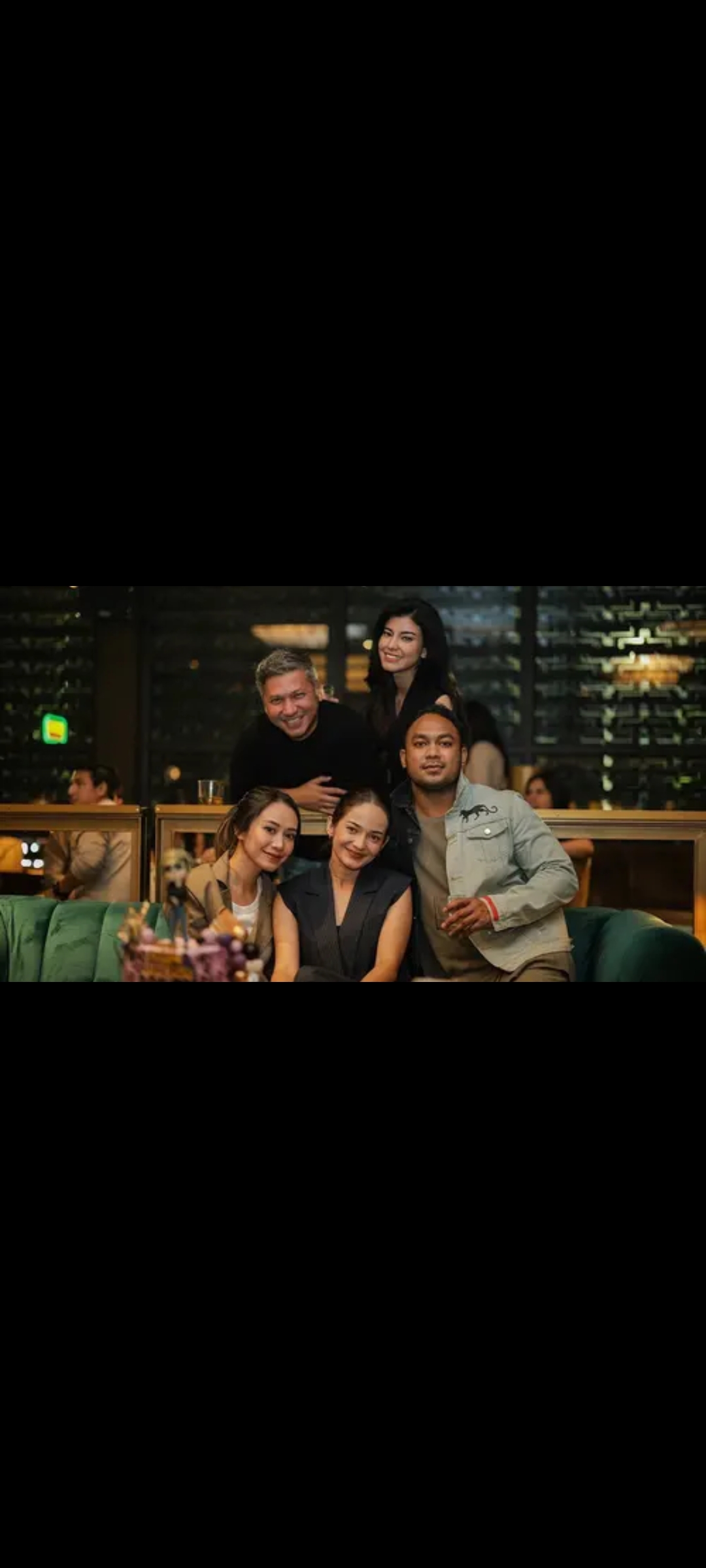 Gading Marten dan Medina Dina serta sahabat mereka