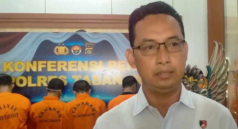 DALAMI KEJADIAN : Kasat Reskrim Polres Tabanan AKP Moh. Taufik Efendi. (juliadi/radar bali)