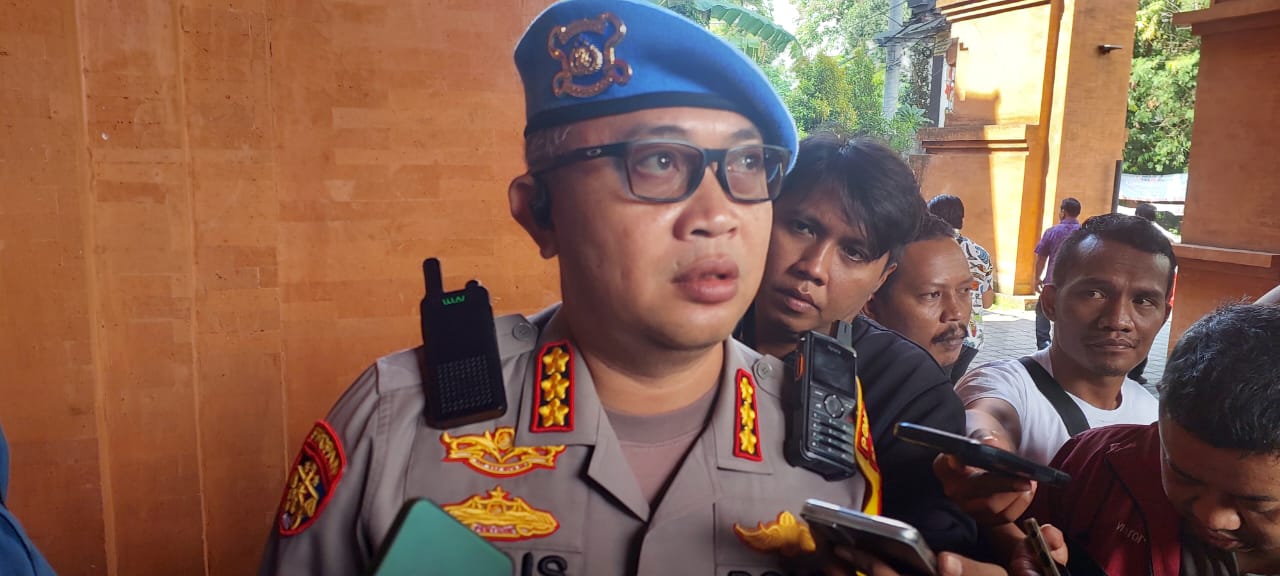 PECAT!: Kabid Propam Polda Bali Kombes Pol I Ketut Agus Kusmayadi, S.I.K., S.H., sikapi kasus polisi terlibat narkona di EC Karaoke