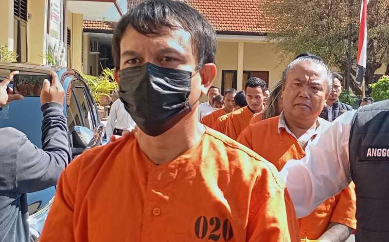 TUNGGU SELESAI: Pemkab Buleleng belum memutuskan sanksi kepada oknum ASN, Gede Wira Pradnyana yang terjerat kasus pencurian dan narkoba. (francelino junior/radar bali)