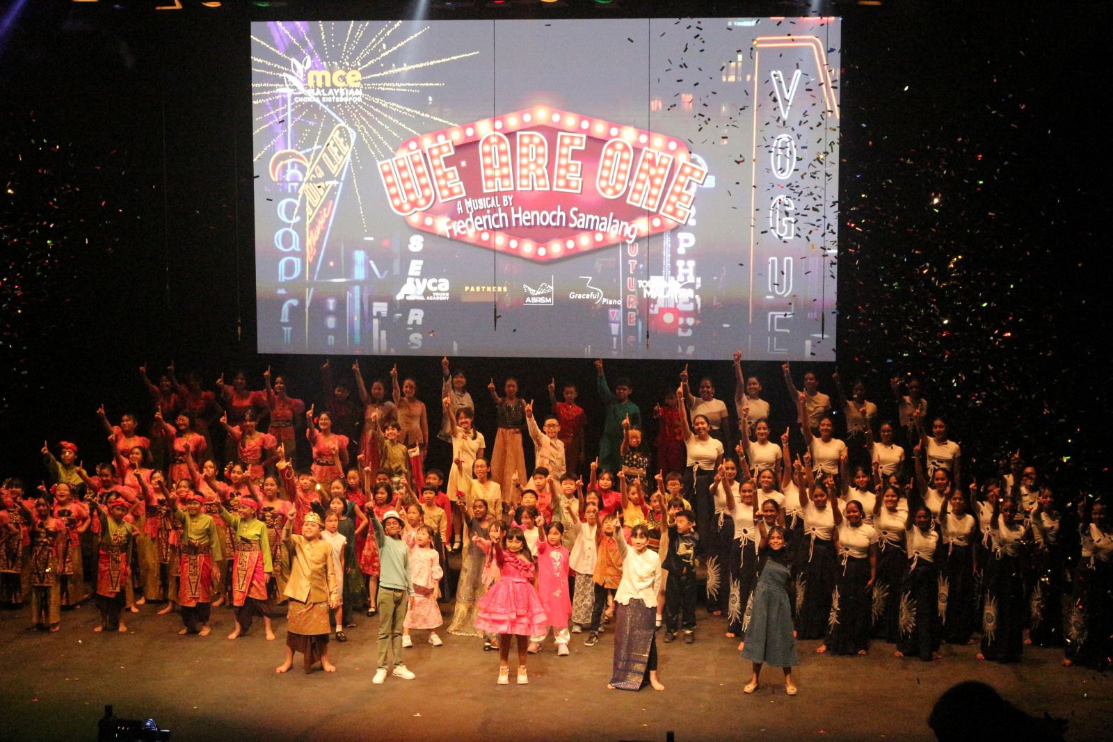 MEMUKAU: Bali Music Academy Children Choir saat tampil di Kuala Lumpur, Malaysia 6-10 November 2024.
