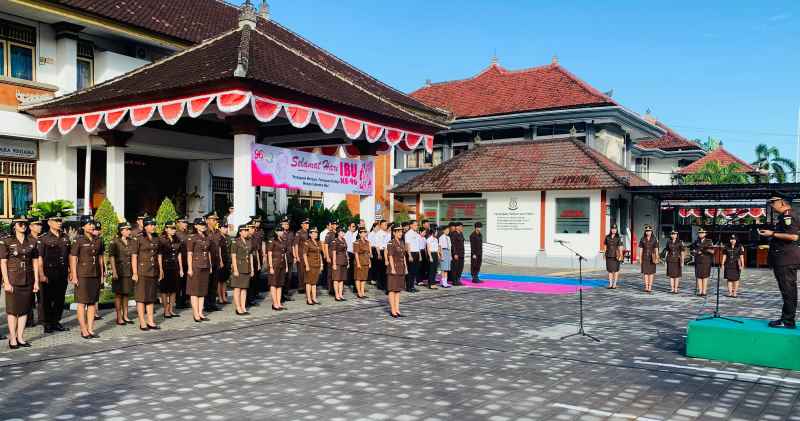 PENJARAKAN KORUPTOR: Di tahun 2024, Kejari Buleleng berhasil memenjarakan delapan orang koruptor yang kebanyakan bekerja di LPD maupun BUMDes.( Foto: Kejari Buleleng untuk Radar Bali)