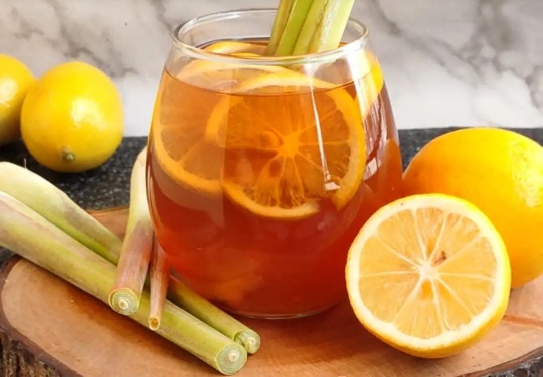 HERBAL: Teh  sereh lemon dikenal sangat bermanfaat untuk kesehatan tubuh seperti detoksifikasi