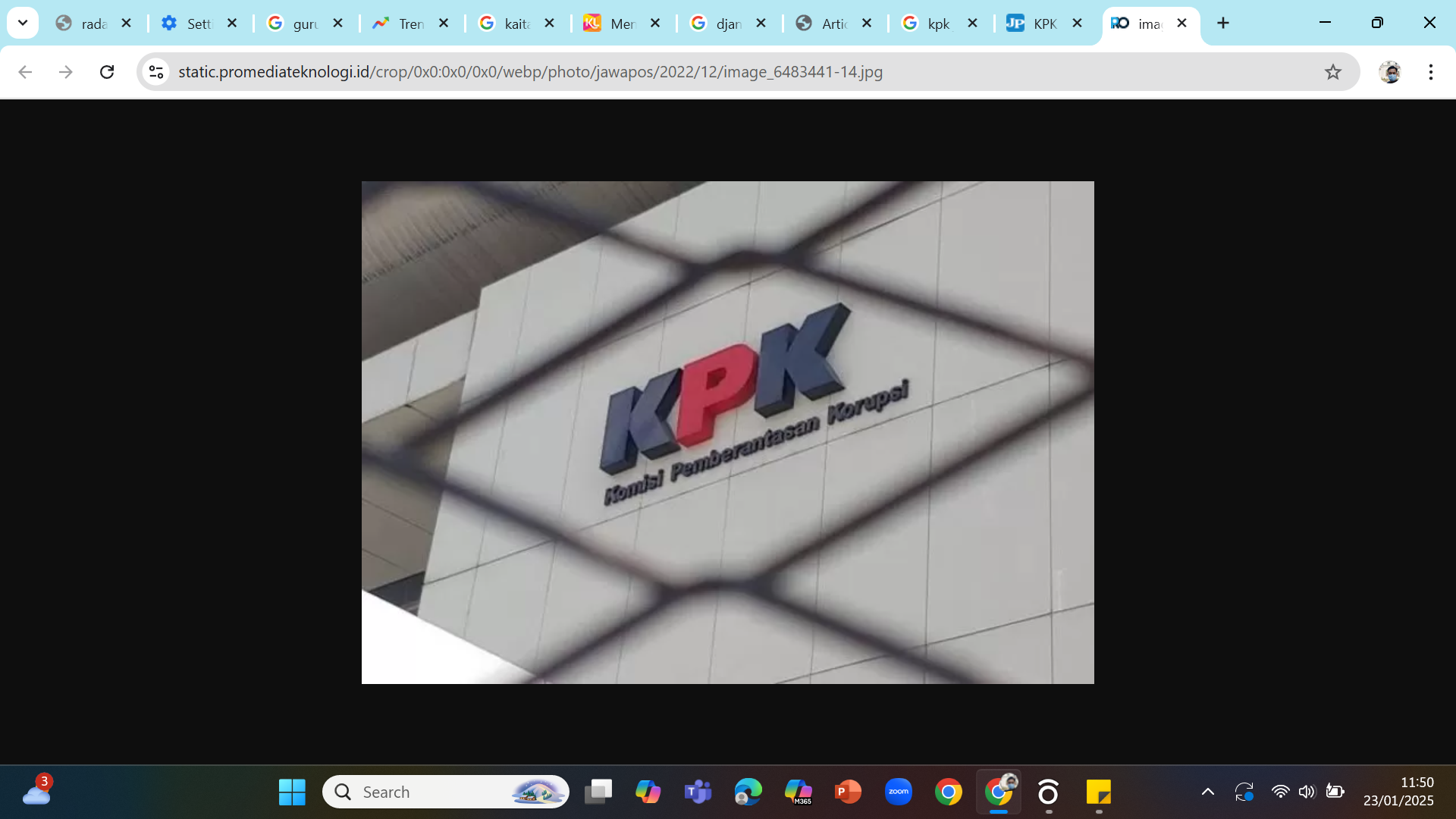 DIDUGA TERKAIT HARUN MASIKU - Komisi Pemberantasan Korupsi menggeledah sebuah rumah di Menteng Jakarta Pusat terkait kasus dugaan suap yang melibatkan Harun Masiku dan Sekjen PDIP Hasto Kristiyanto.