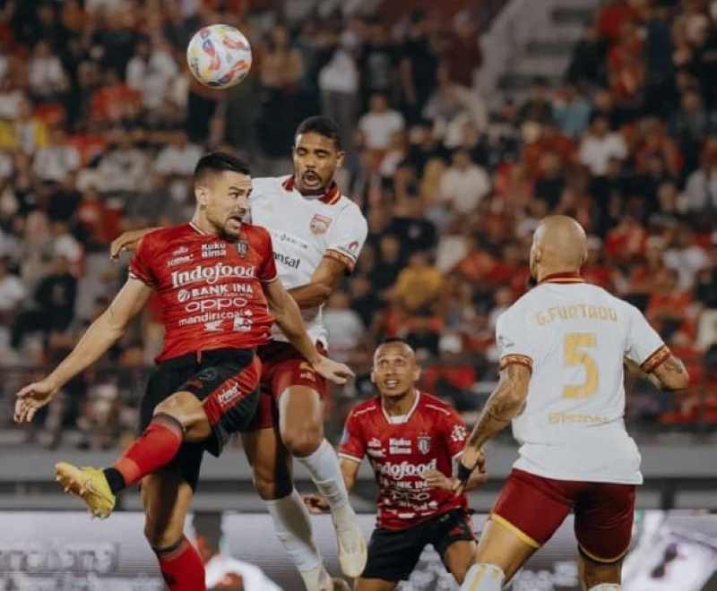 MENEGANGKAN DI MENIT-MENIT AKHIR : Bali United membukukan kemenangan 3-2 di Stadion Kapten Wayan Dipta, Gianyar di laga ke-20. (foto:media bali united)