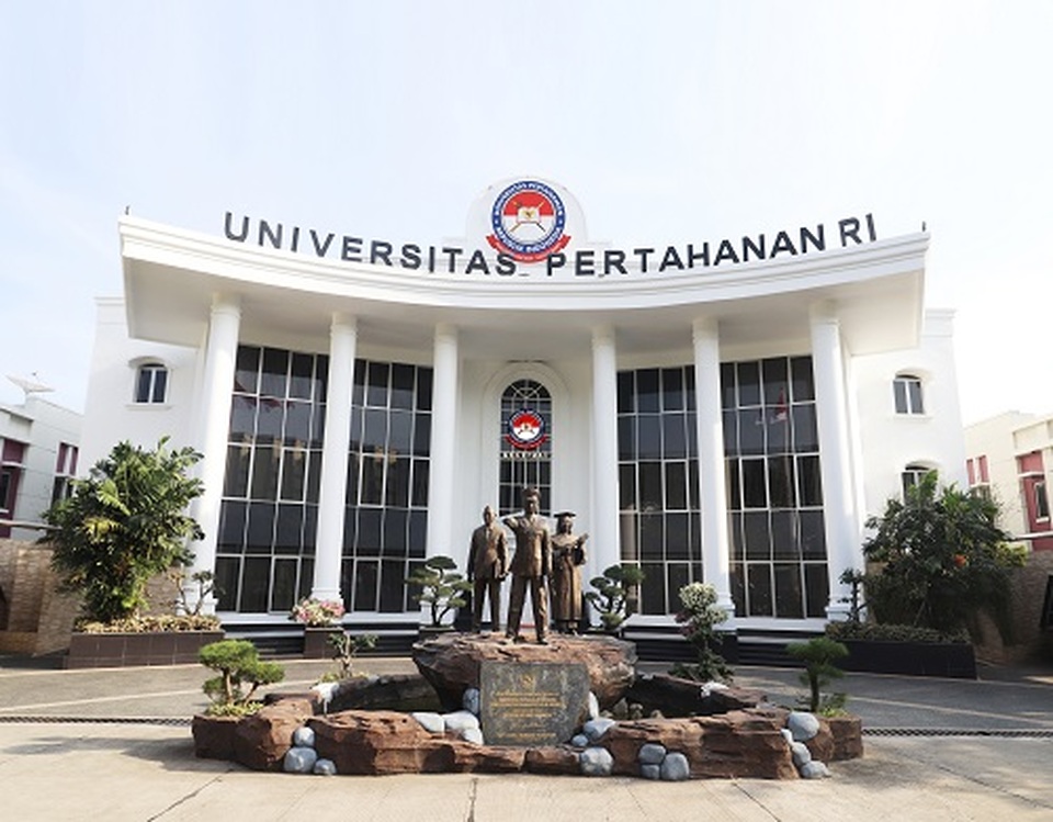 PRESTISIUS - Kampus Universitas Pertahanan (Unhan) di Sentul, Bogor, Jawa Barat. Kampus di bawah Kementerian Pertahanan ini membuka seleksi kadet mahasiswa tahun 2025/2026 hingga akhir Februari.