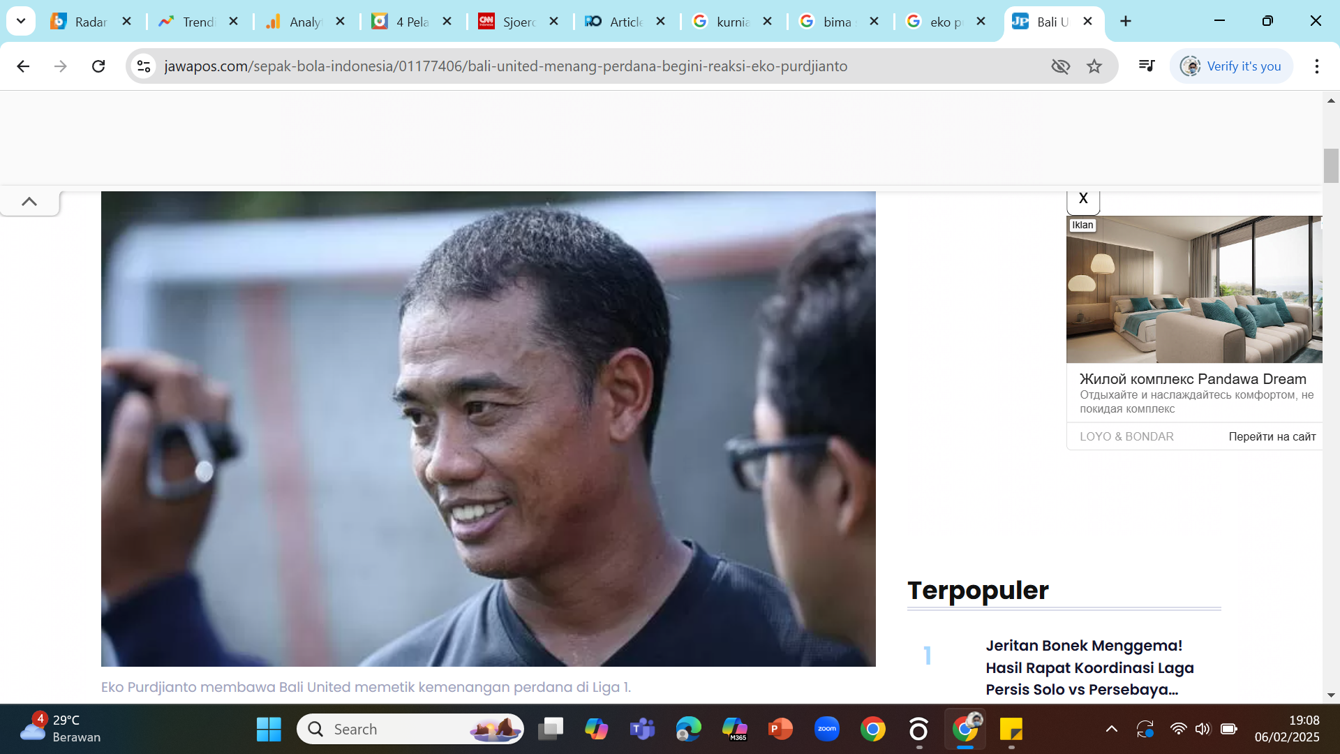 MENJANJIKAN - Asisten pelatih timnas U-20 Eko Purdjianto