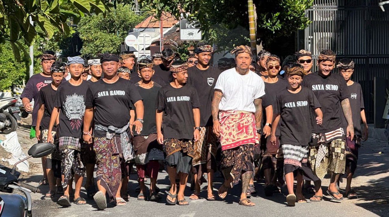 AJEGKAN BUDAYA: Abara Project rilis single Ogoh-Ogoh duet dengan Dek Sumo dan video klipnya digarap oleh Erick EST. (Abara Project for Radar Bali)