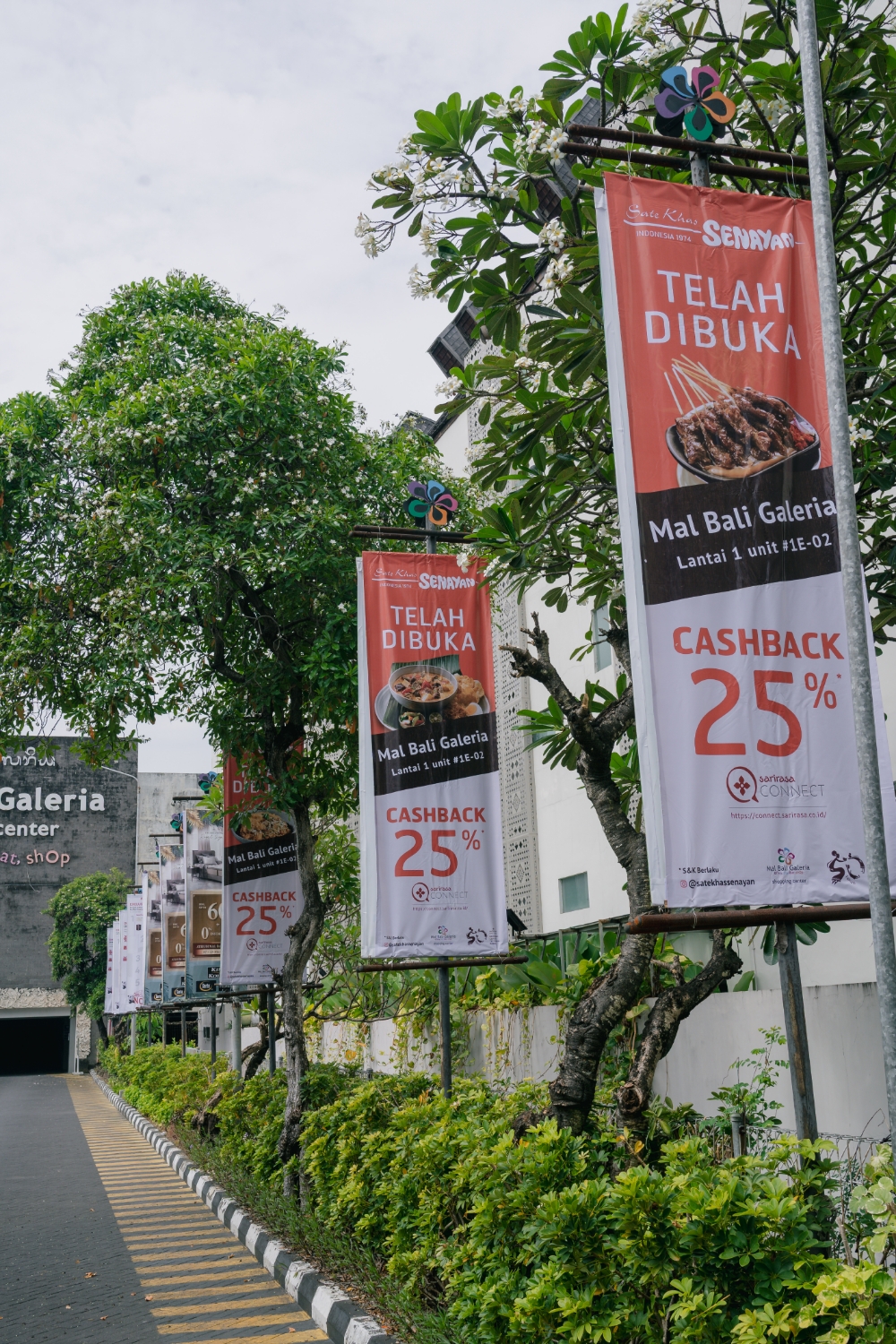 FAVORIT: Berlokasi di Lobby Mall Bali Galeria Extension, outlet terbaru Sate Khas Senayan ini menghadirkan suasana hangat dan nyaman dengan kapasitas hingga 164 tamu.