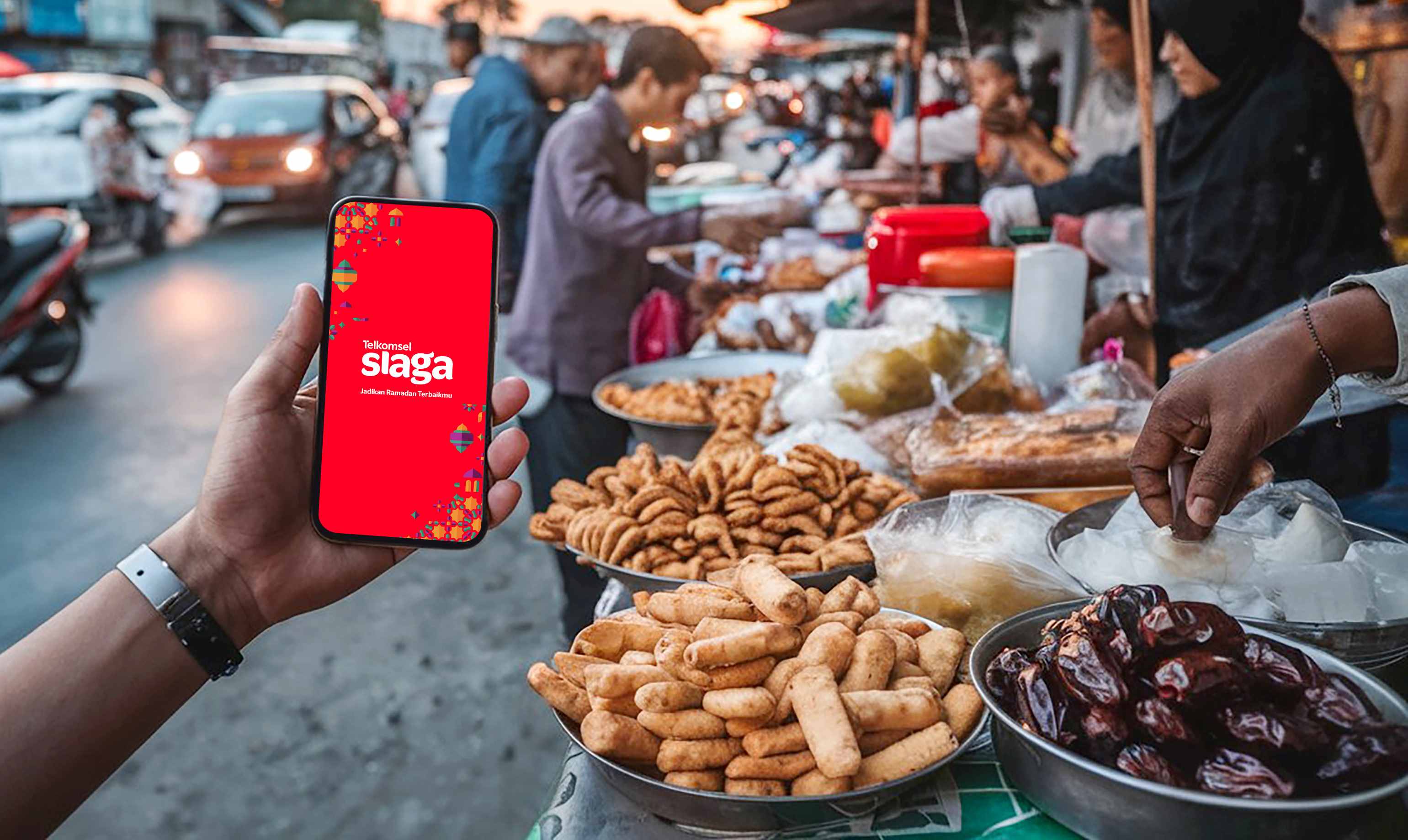 PHOTO CAPTION   Telkomsel Siaga RAFI 2025 hadir memastikan setiap pelanggan dapat menikmati momen Ramadan dan Idul Fitri dengan penuh kemudahan, kenyamanan, dan kebahagiaan.