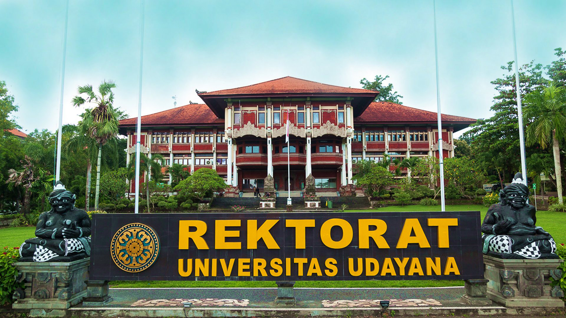 FAVORIT: Rektorat Universitas Udayana di Jimbaran