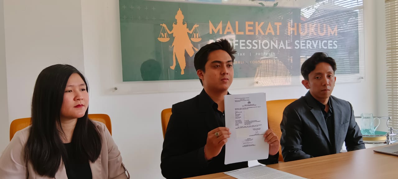 JALUR HUKUM: I Gusti Oka Wijana dari Kantor Malekat Law Office beri penjelasan, Minggu (30/3/2025).