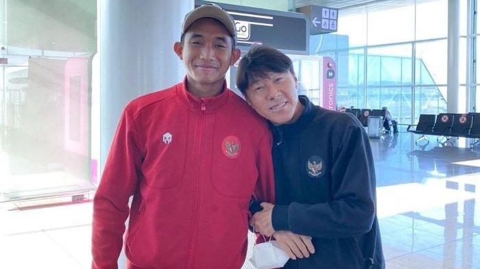 Shin Tae Yong dan Rizky Ridho