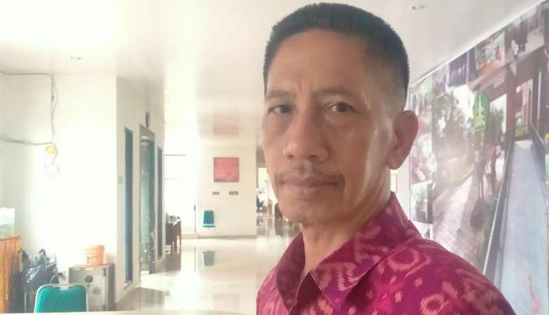 BEBERKAN KONDISI TERKINI : Sekretaris FKUB Kabupaten Tabanan I Made Sukadana. (juliadi/radar bali)