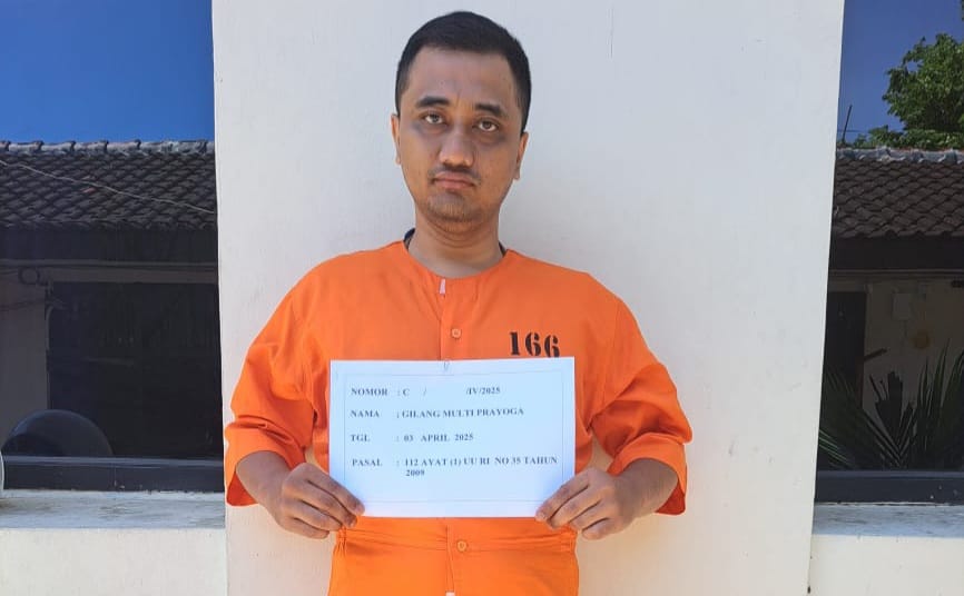 KELAS TERI: Gilang Multi Prayoga dibekuk di depan rumah nomor 19, Jalan Jayagiri, Dangin Puri Klod, Denpasar Timur, Kamis, 3 April 2025.
