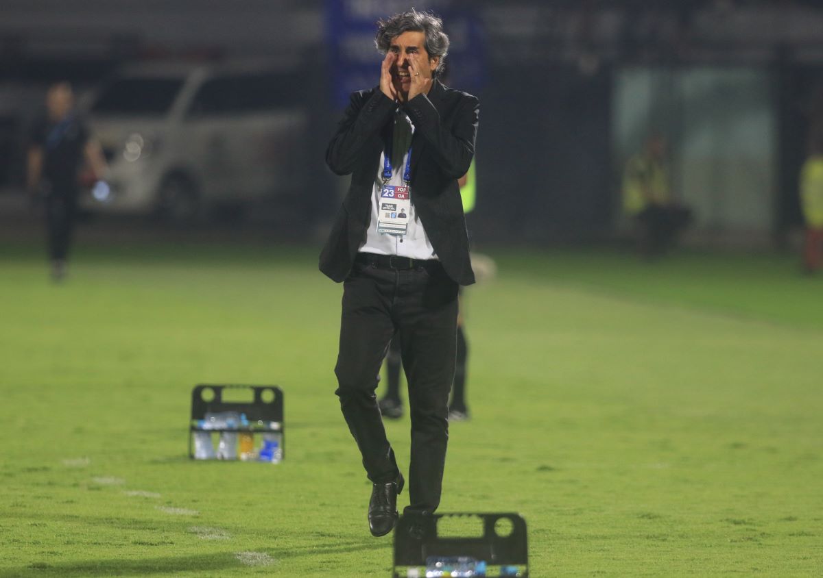 MELEMAH: Pelatih Kepala Bali United yang sudah mundur masih akan menyelsaikan sisa musim.