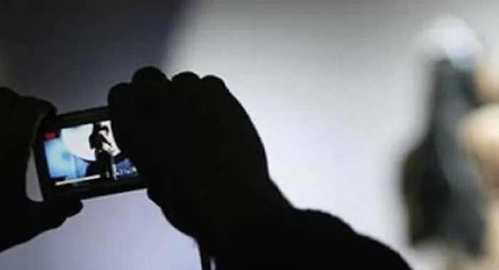 ilustrasi pornografi kalangan remaja- Jawa Pos.com