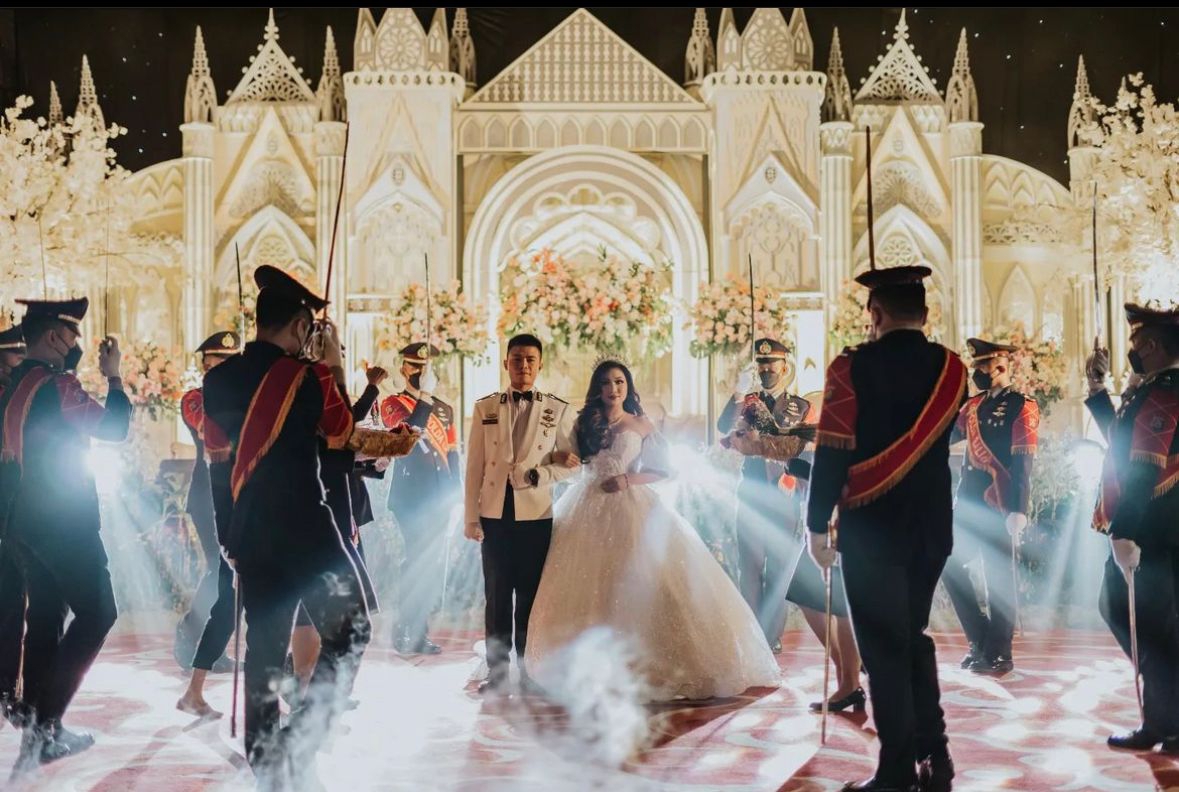 Foto: Wedding di Aston Denpasar Hotel & Convention Center Grand Ballroom