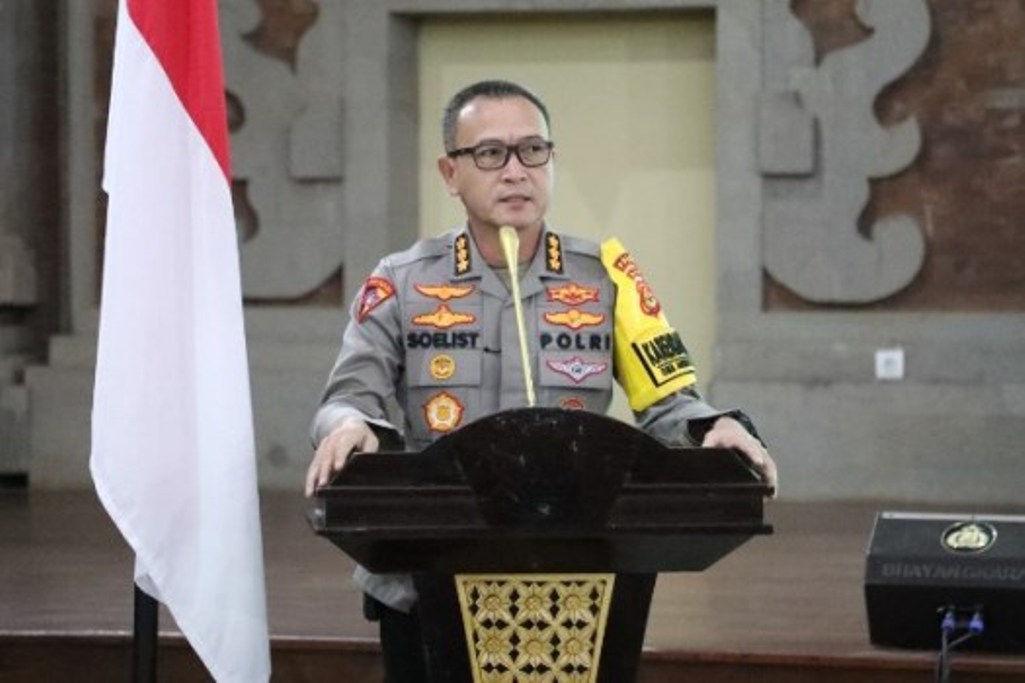 BERI PENJELASAN: Karo Ops Polda Bali Kombes Pol. Soelistijono mengikuti rapat kerja di DPRD Bali.